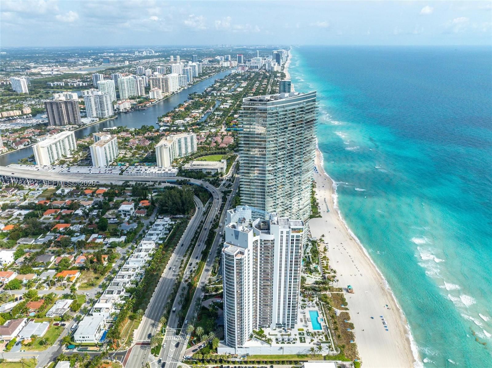 Ocean Three – apartamenty condo na sprzedaż w Sunny Isles