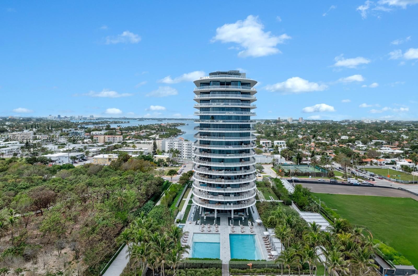 Eighty Seven Park – apartamenty
