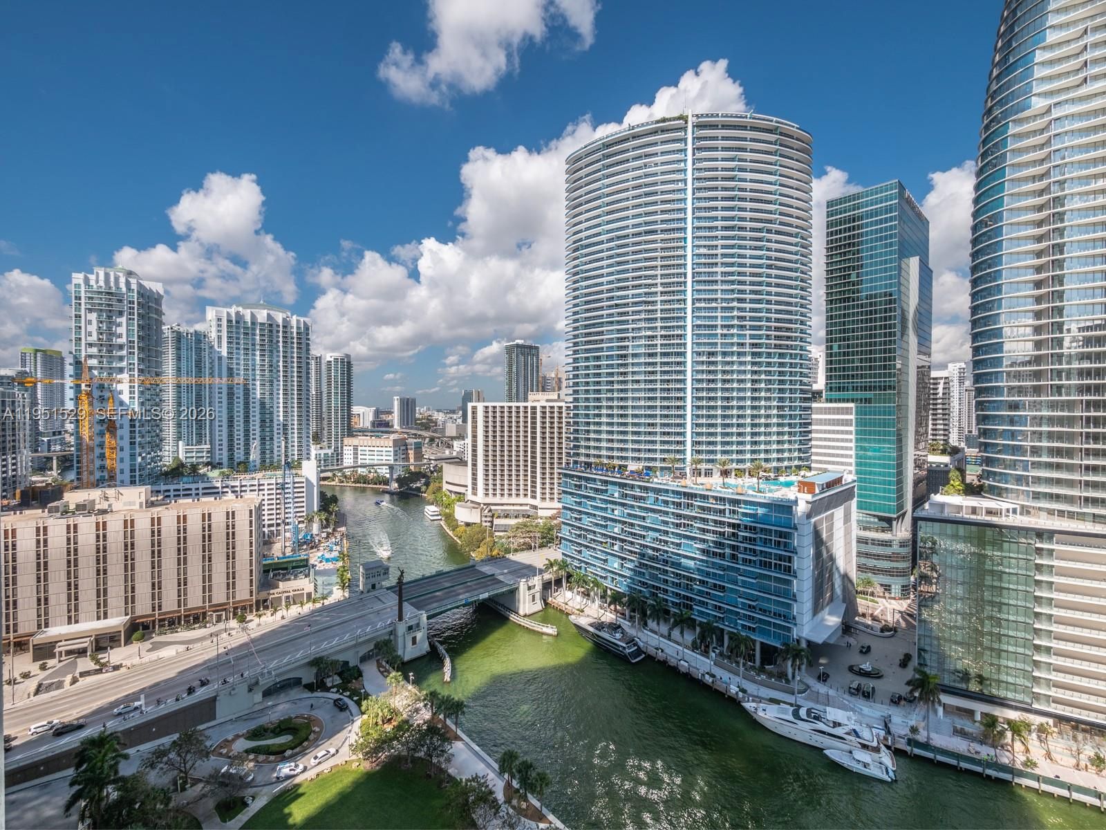 Icon Brickell I