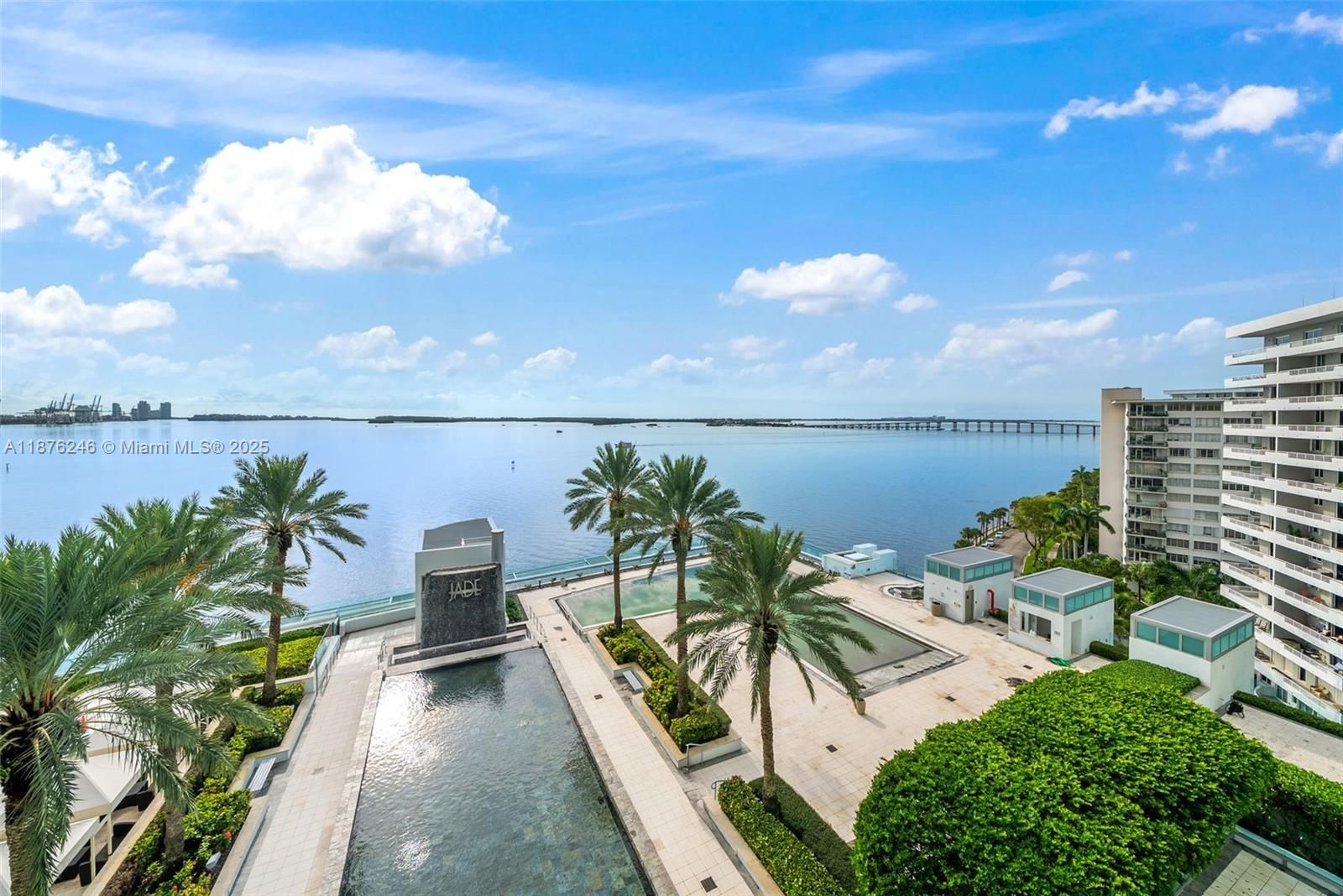 Jade at Brickell Bay