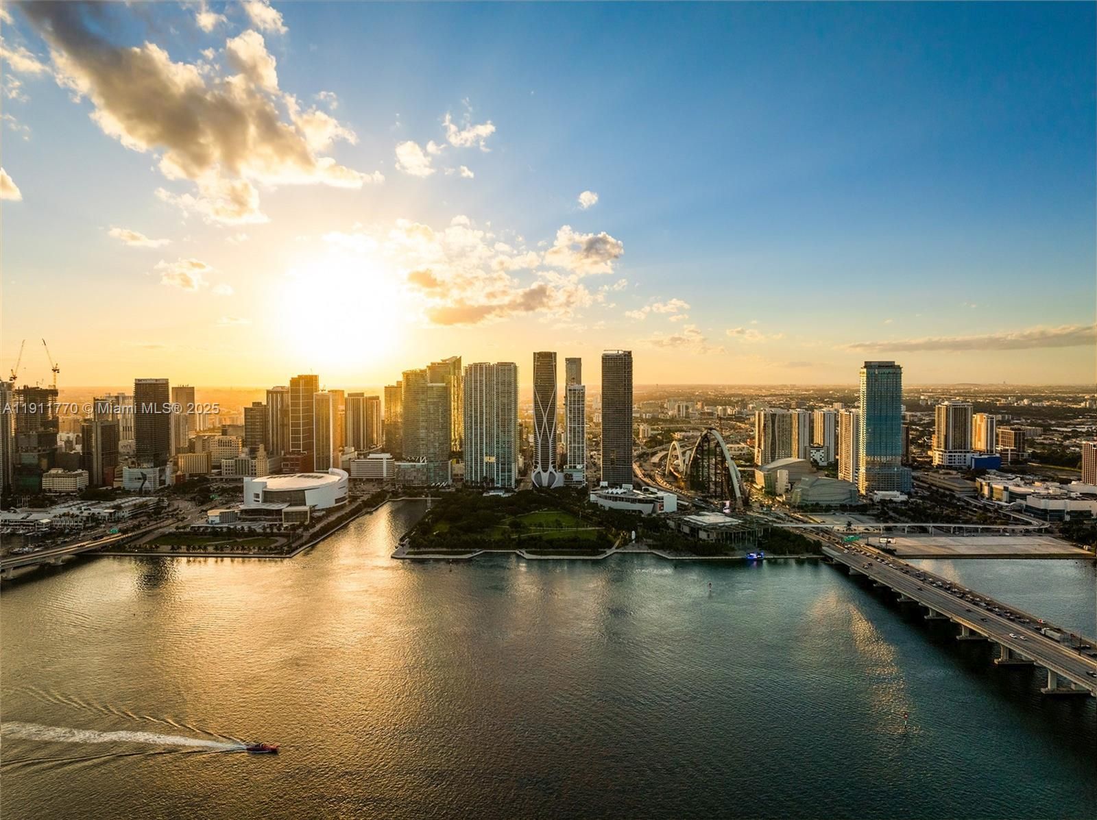 One Thousand Museum – luksusowe apartamenty