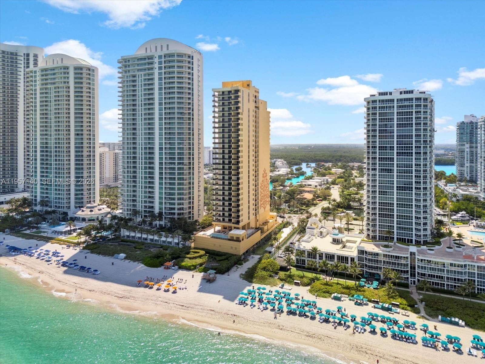 Kondominia Sole on the Ocean na sprzedaż Sunny Isles Beach