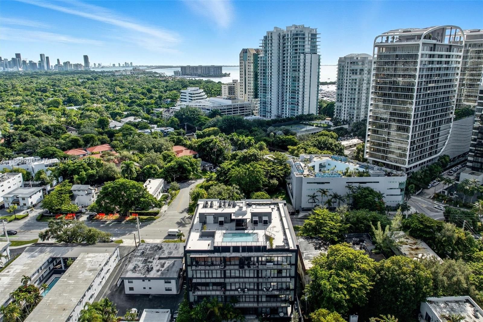 GlassHaus in the Grove