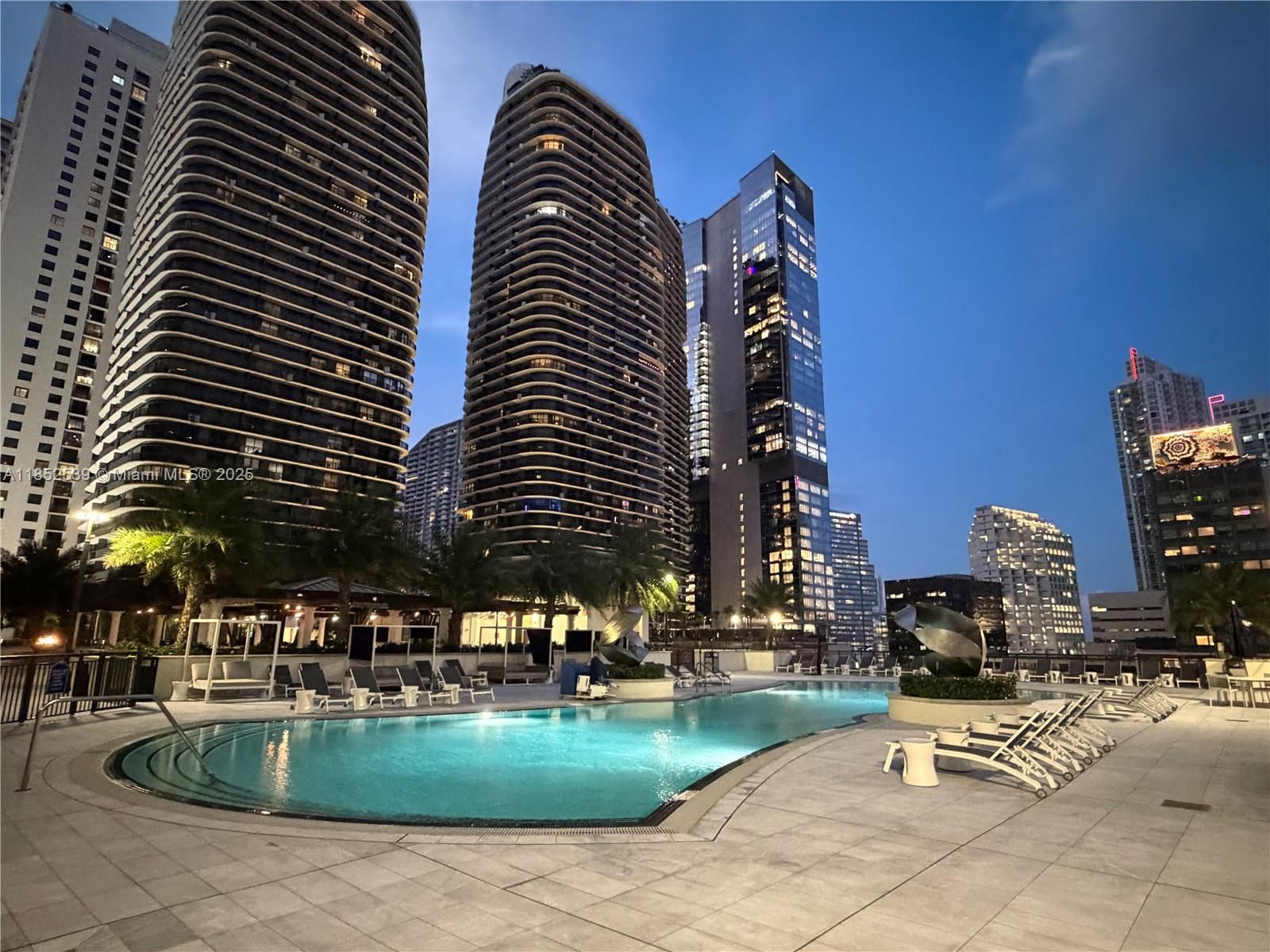 Nine at Mary Brickell Village