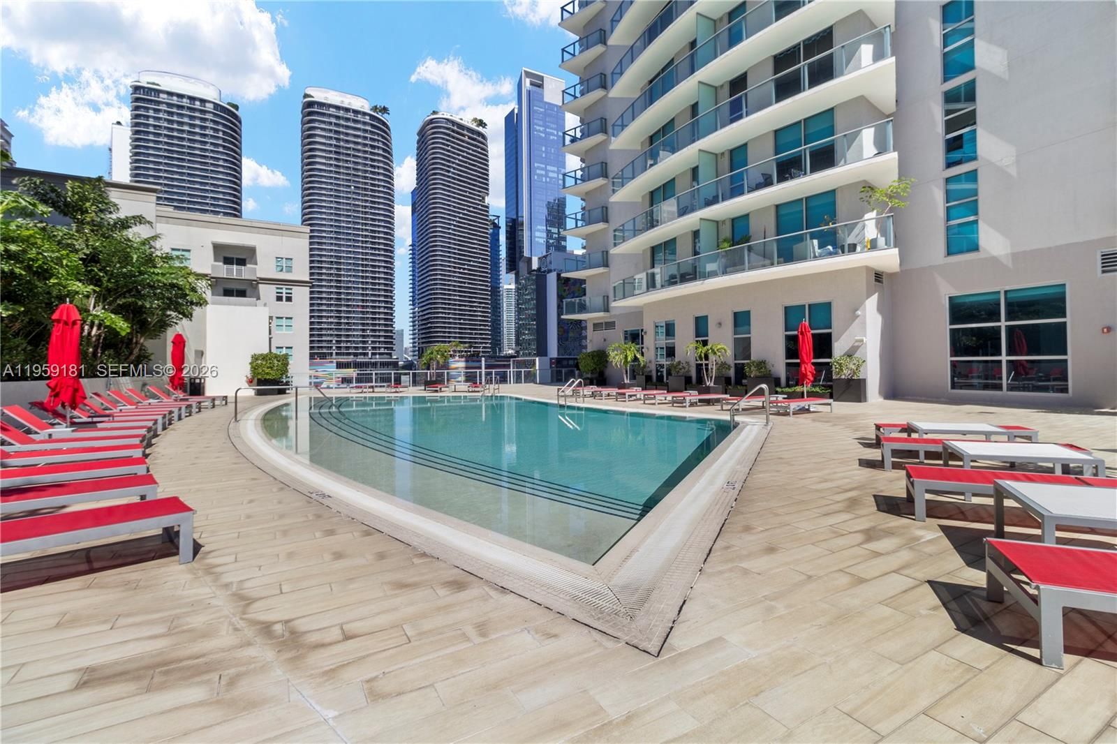 1100 Millecento Residences