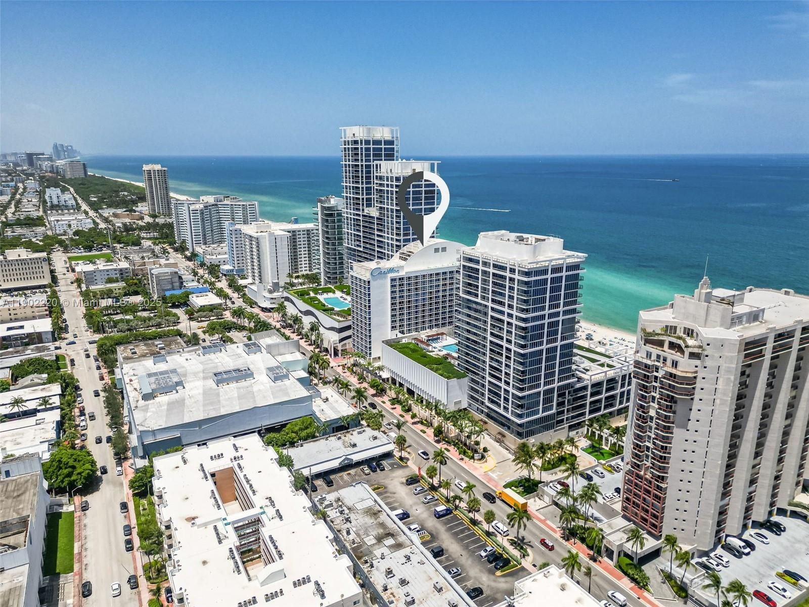 The Carillon Center Tower – apartamenty na sprzedaż