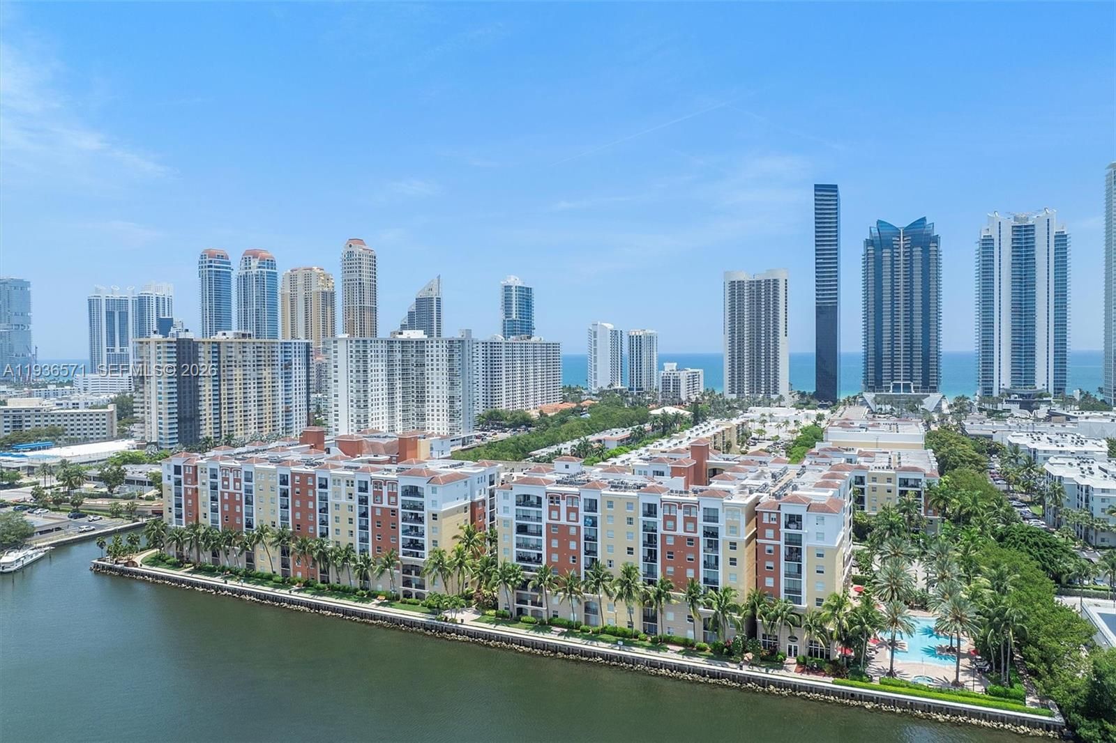 Kondominia Porto Bellagio na sprzedaż Sunny Isles