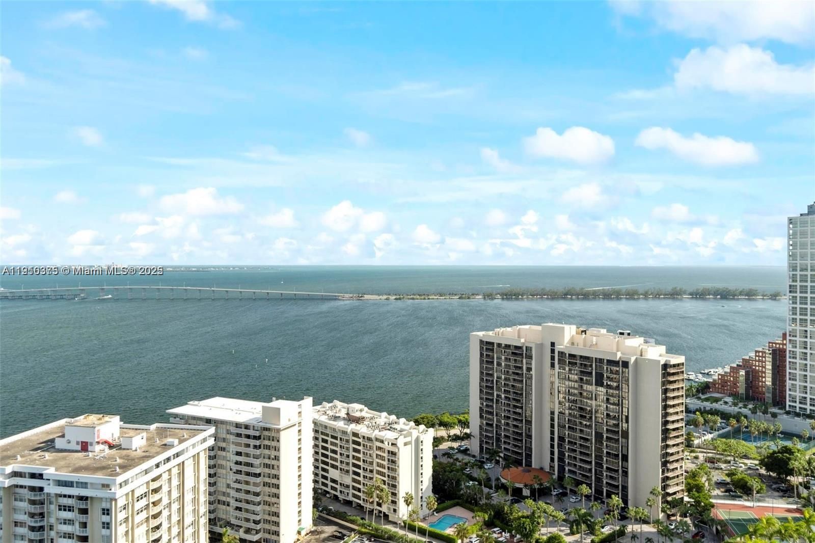 Szmaragdowe apartamenty Emerald at Brickell
