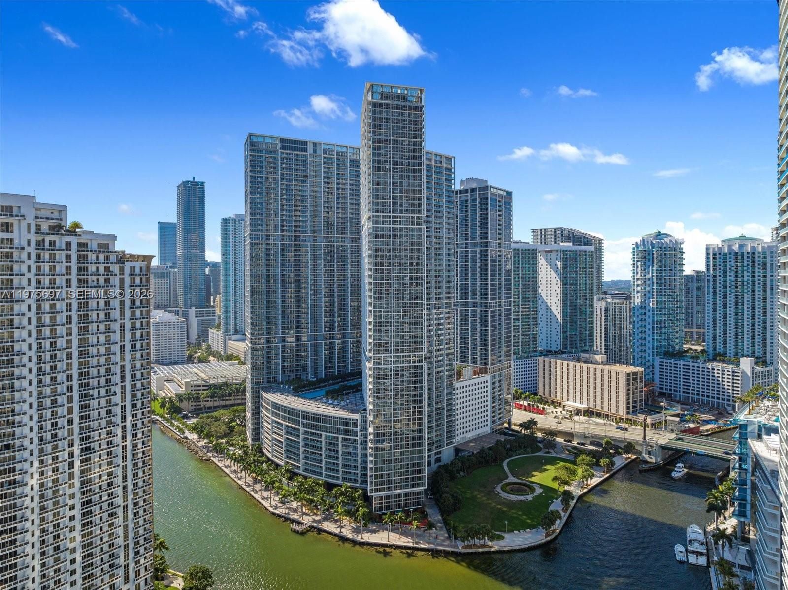 Icon Brickell Tower III – W Miami – apartamenty na sprzedaż